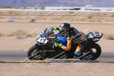 media/Dec-10-2023-SoCal Trackdays (Sun) [[0ce70f5433]]/Turn 9 Inside Set 2 (1115am)/